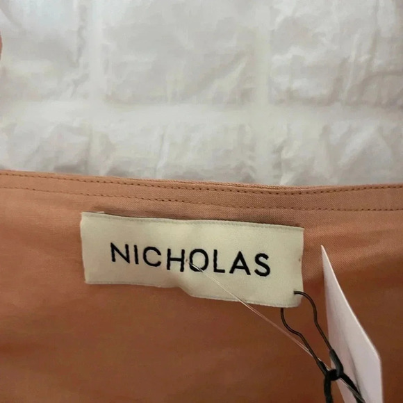 NICOLAS tan puff sleeve linen cotton top - Picture 7 of 11